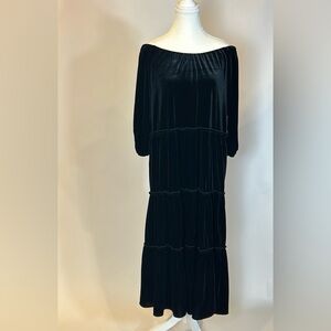 Reba | Black Tiered Stretch Off the Shoulder Velour Midi Dress | Med